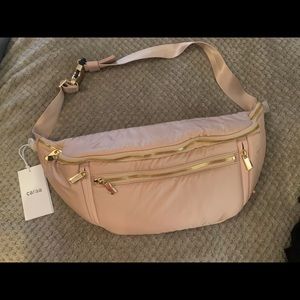 Caraa bumbag/sling bag
